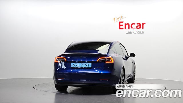 Tesla Model 3 2020
