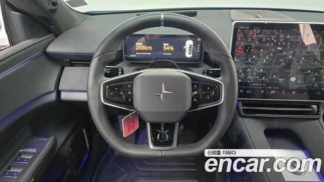 Polestar 4 2025