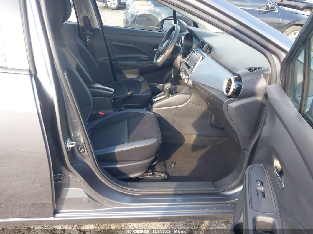 Nissan Versa 2023