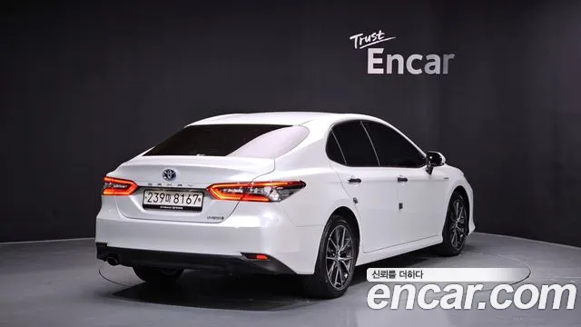 Toyota Camry 2023