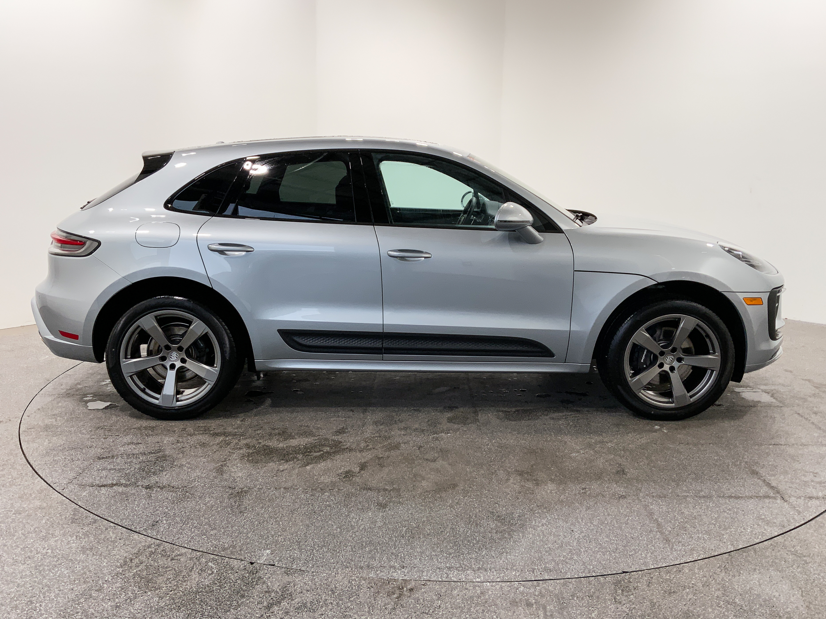 Porsche Macan 2025