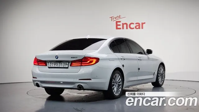 BMW 5 серии 2020