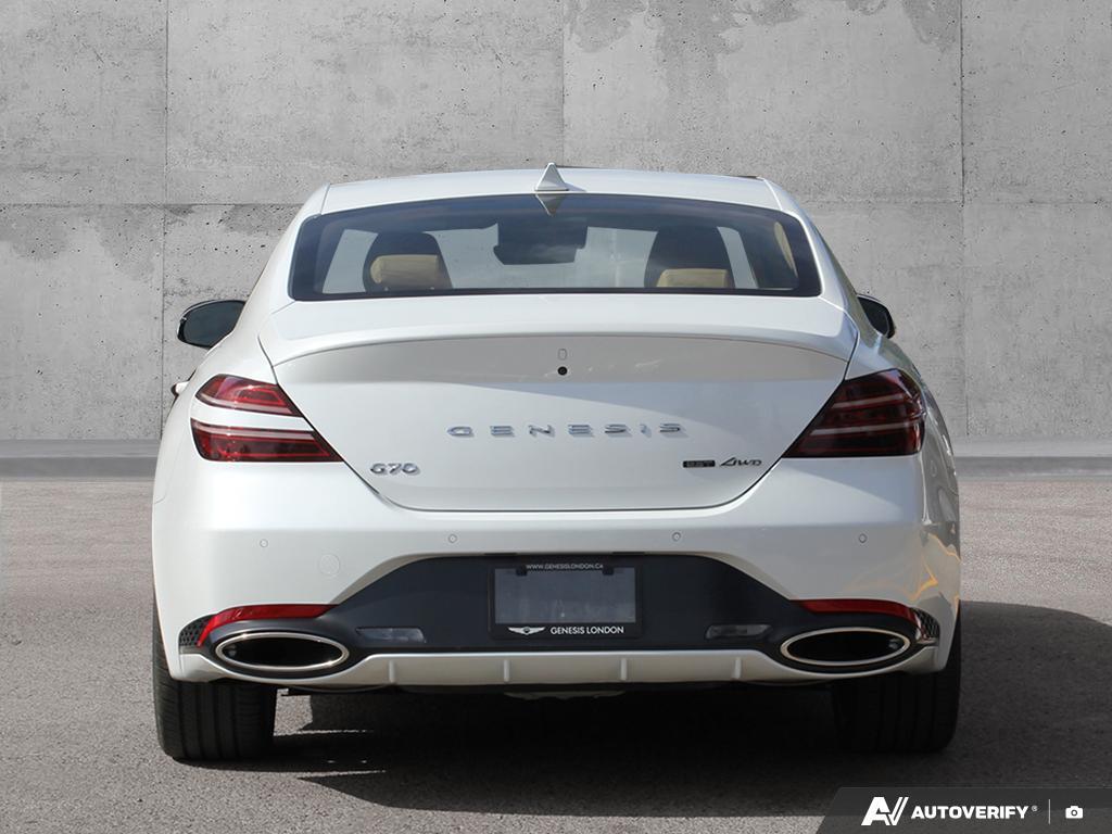 Genesis G70 2024