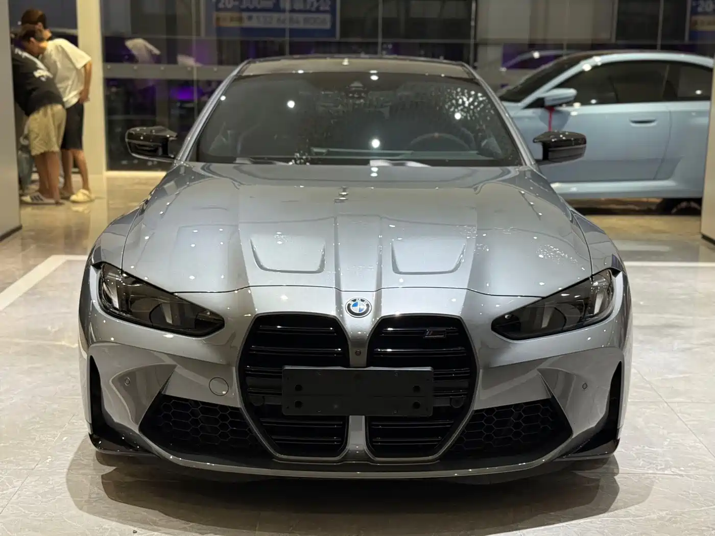 BMW M4 2025