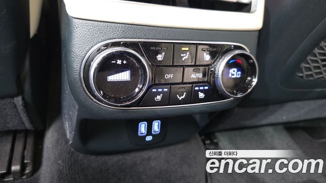 Genesis GV70 2022