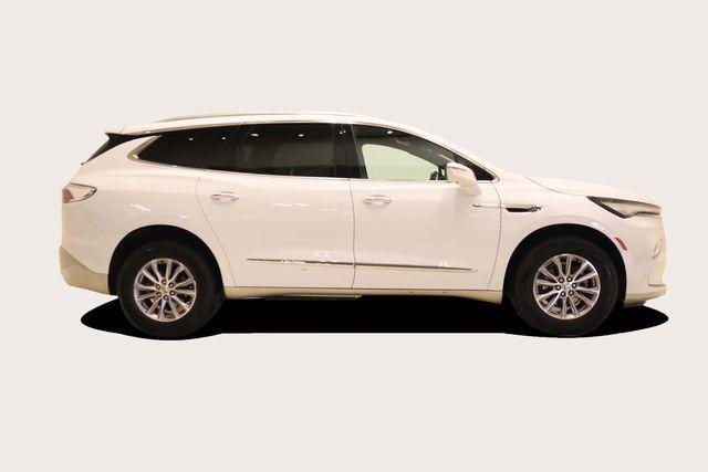 Buick Enclave 2024