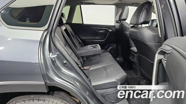 Toyota RAV4 2023
