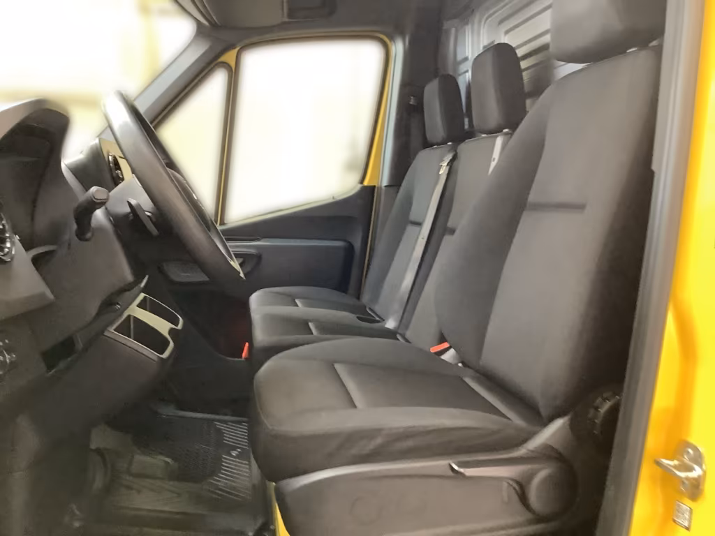 Mercedes-Benz SPRINTER 2021