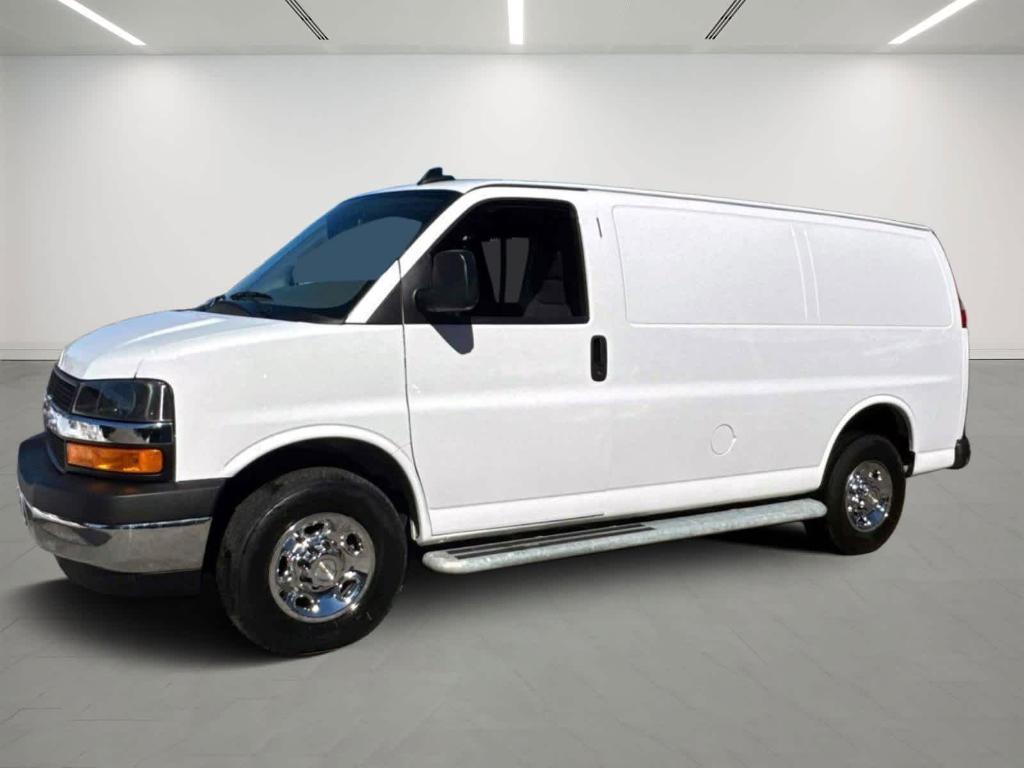 Chevrolet Express 2024