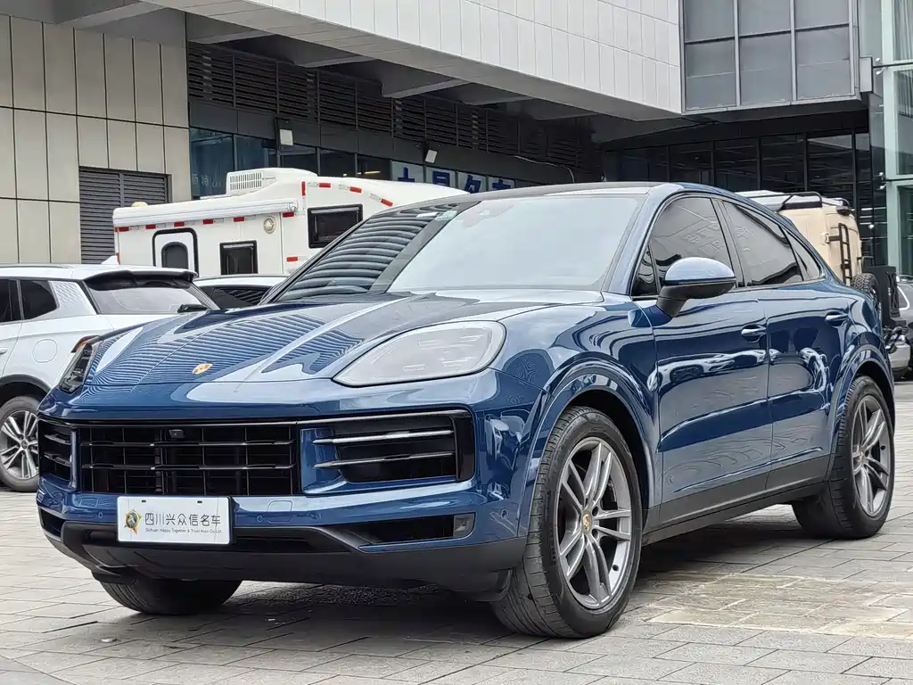 Porsche Cayenne 2024