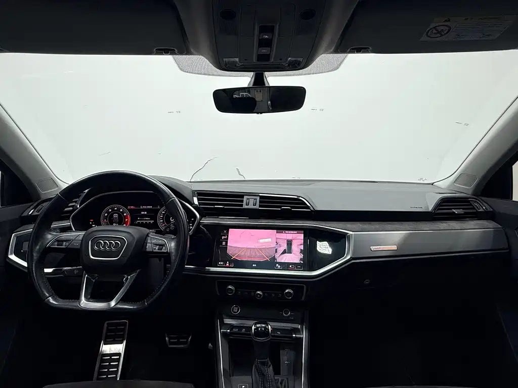 Audi Q3 2021