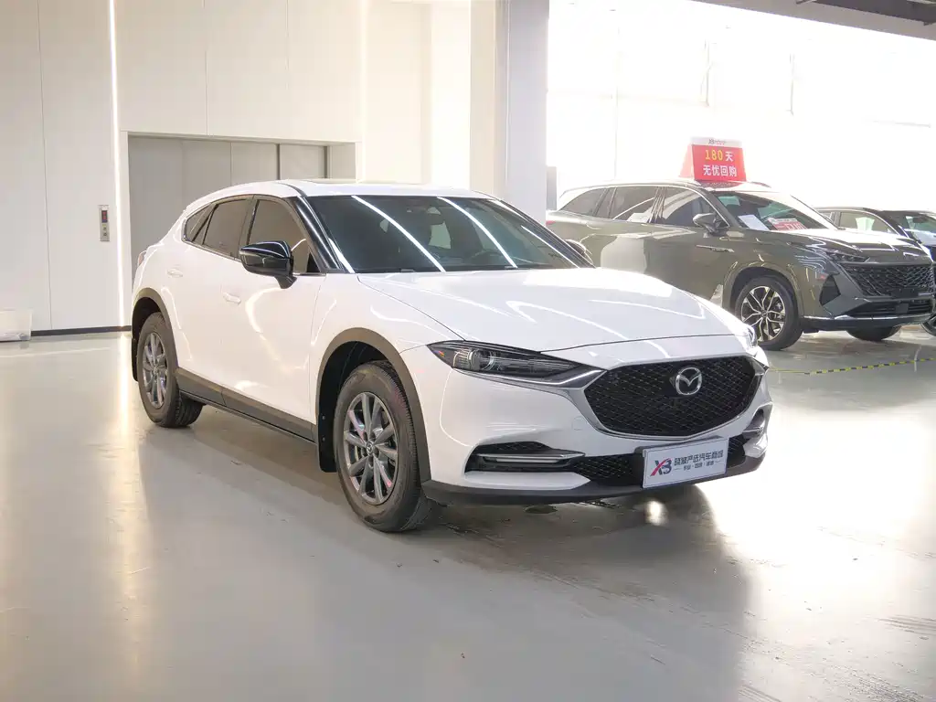 Mazda CX-4 2022