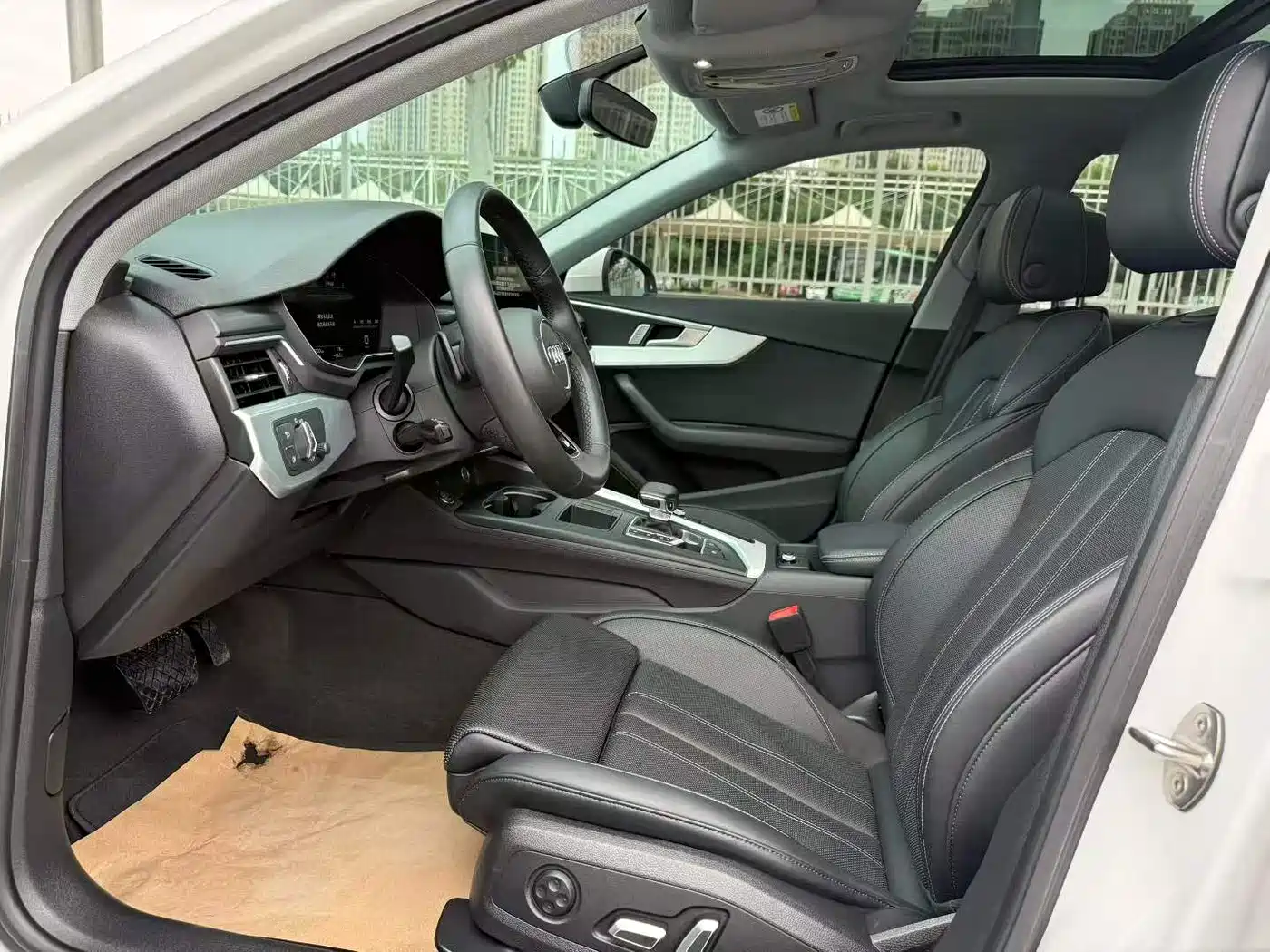 Audi A4 2024