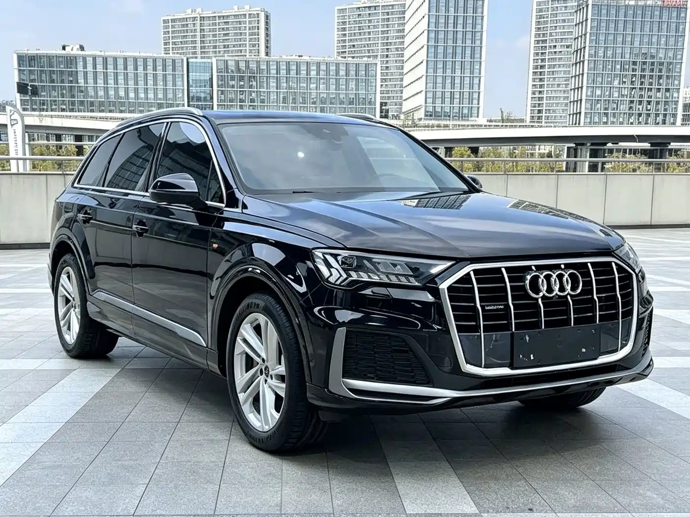 Audi Q7 2023