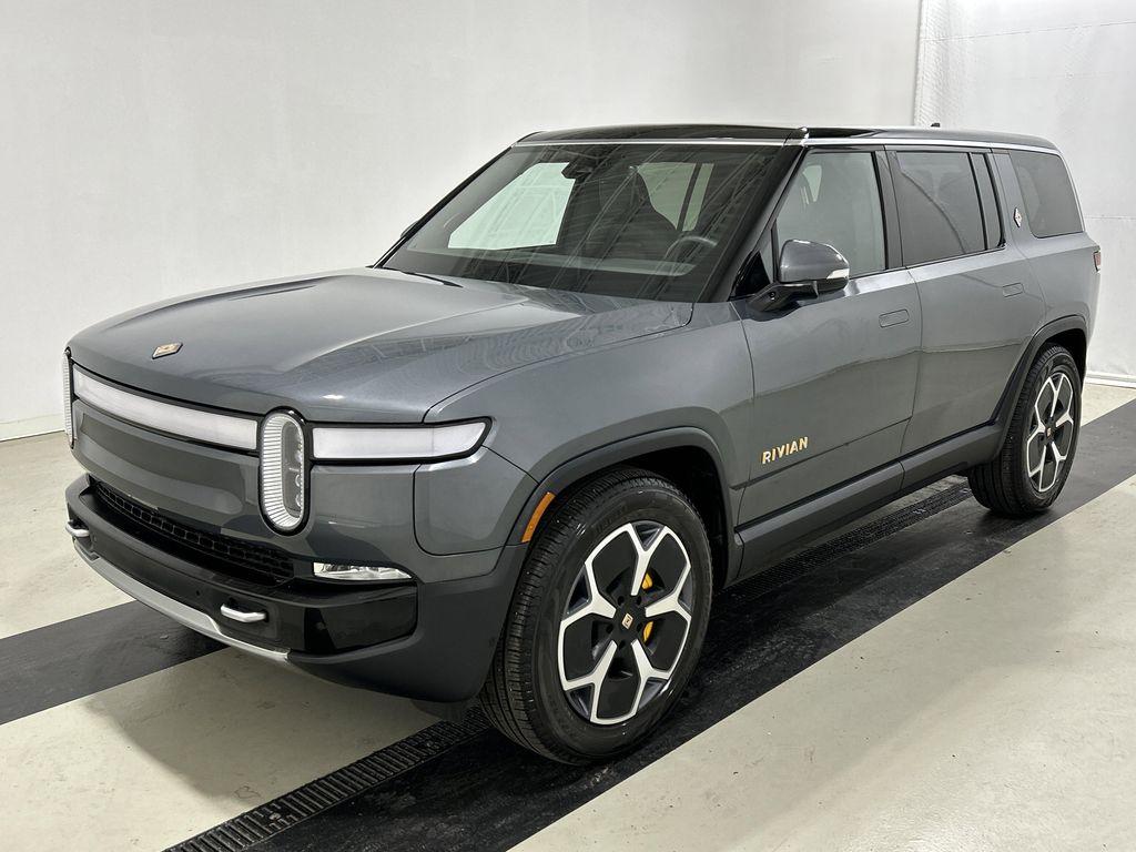 Rivian R1S 2024