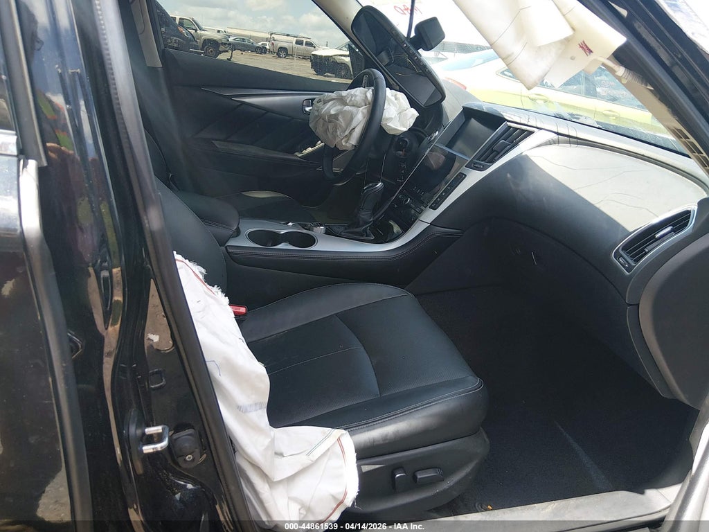 Infiniti Q50 2021