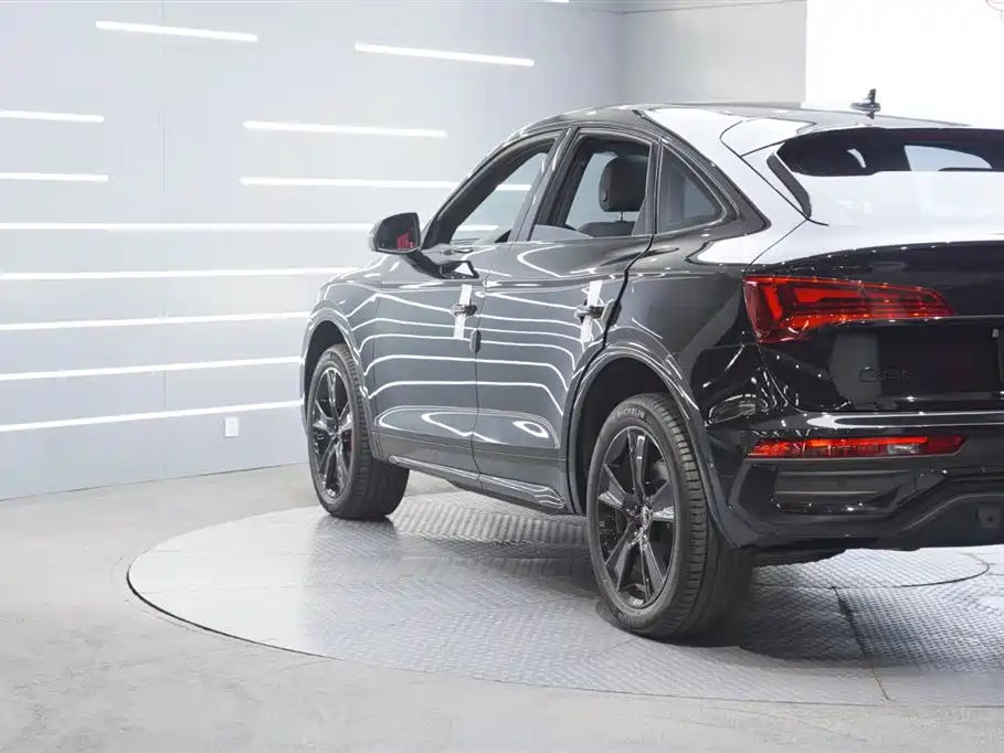 Audi Q5 2024