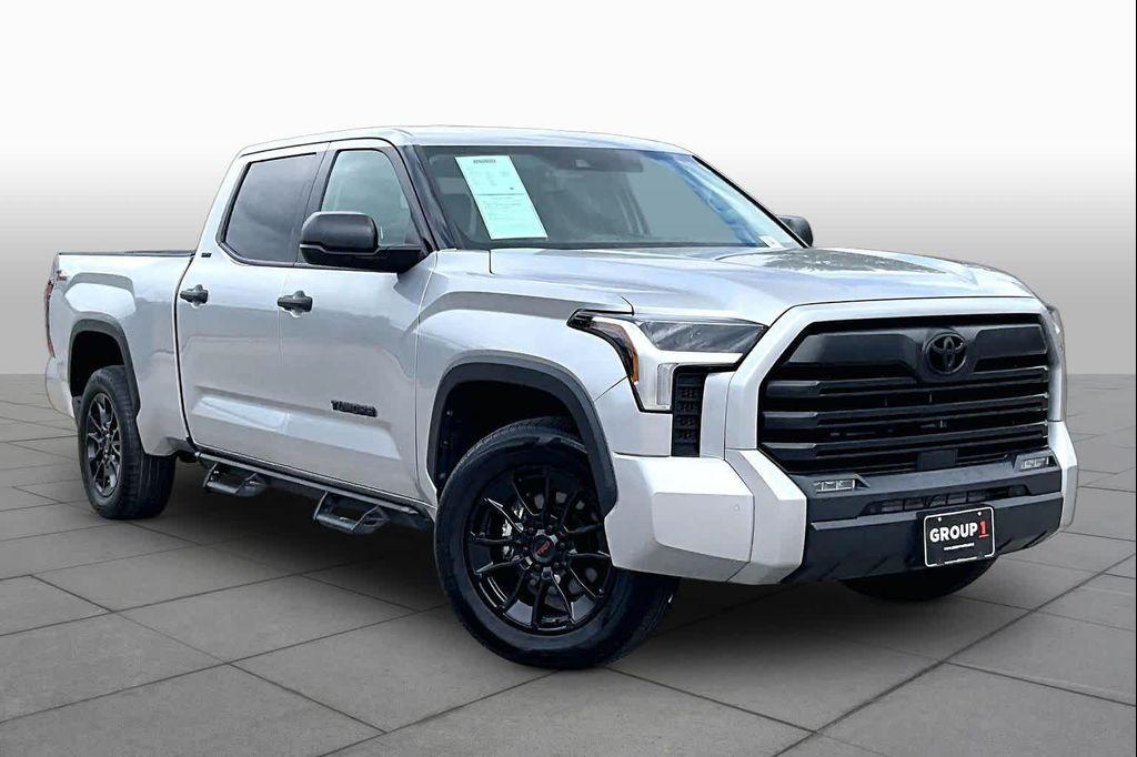 Toyota Tundra 2023