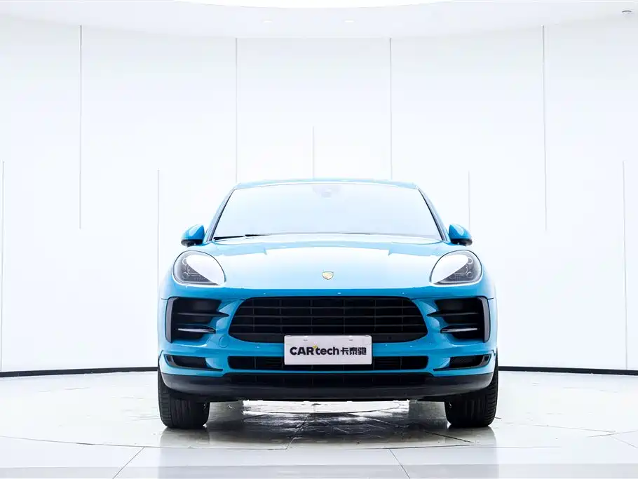 Porsche Macan 2021