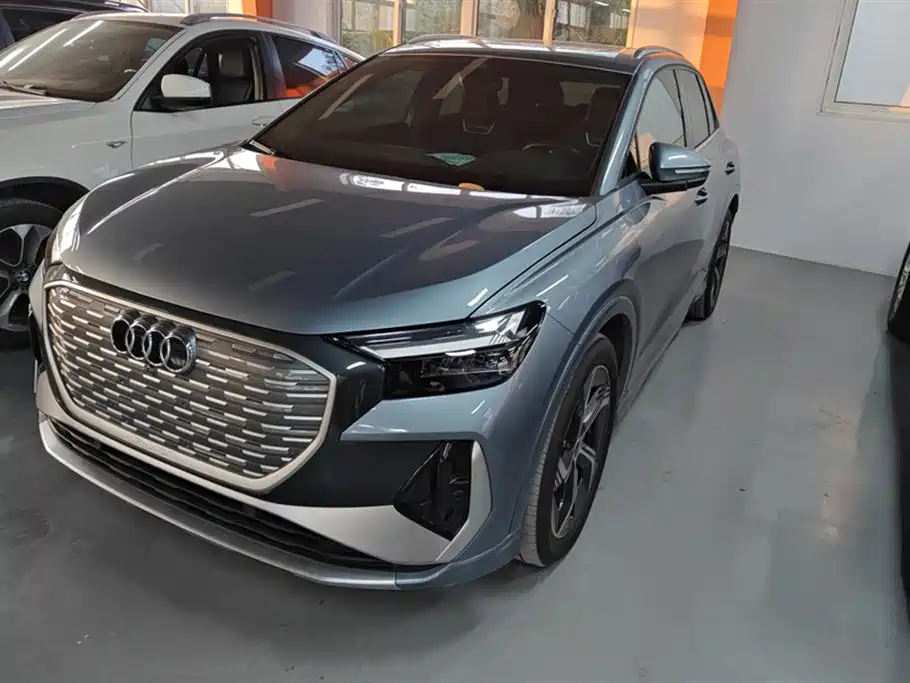 Audi Q4 e-tron 2023