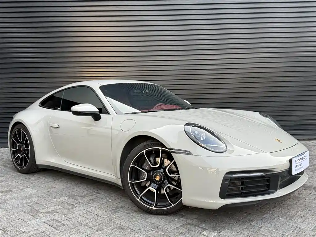 Porsche 911 2022