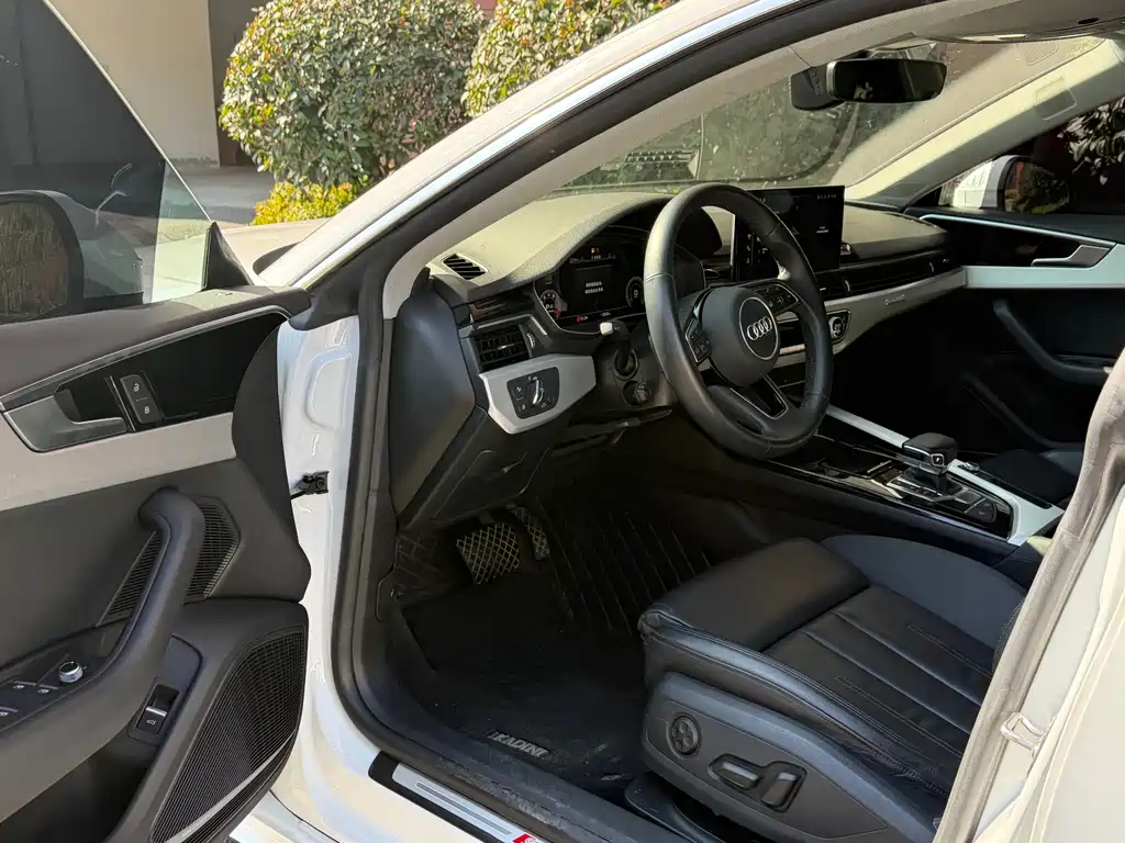 Audi A5 2023