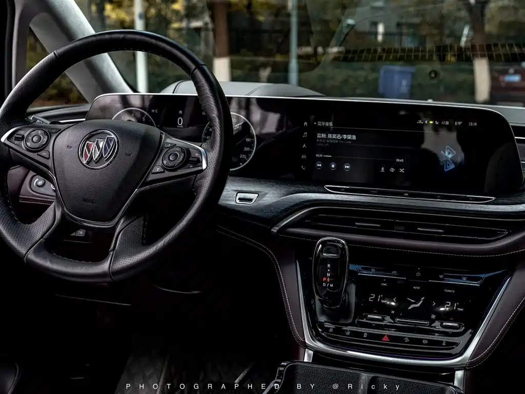 Buick GL8 2022