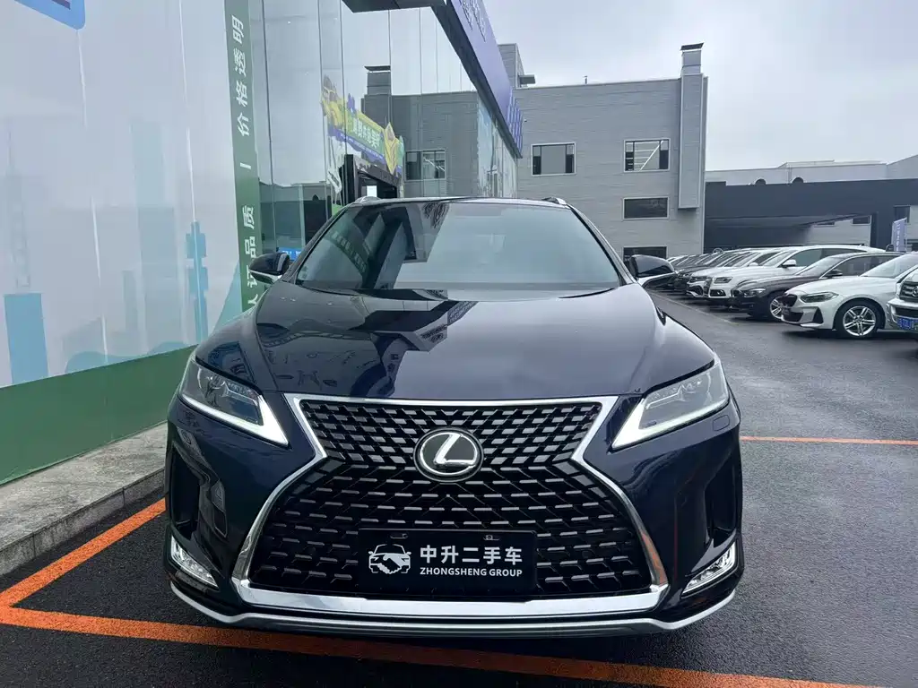 Lexus RX 2022