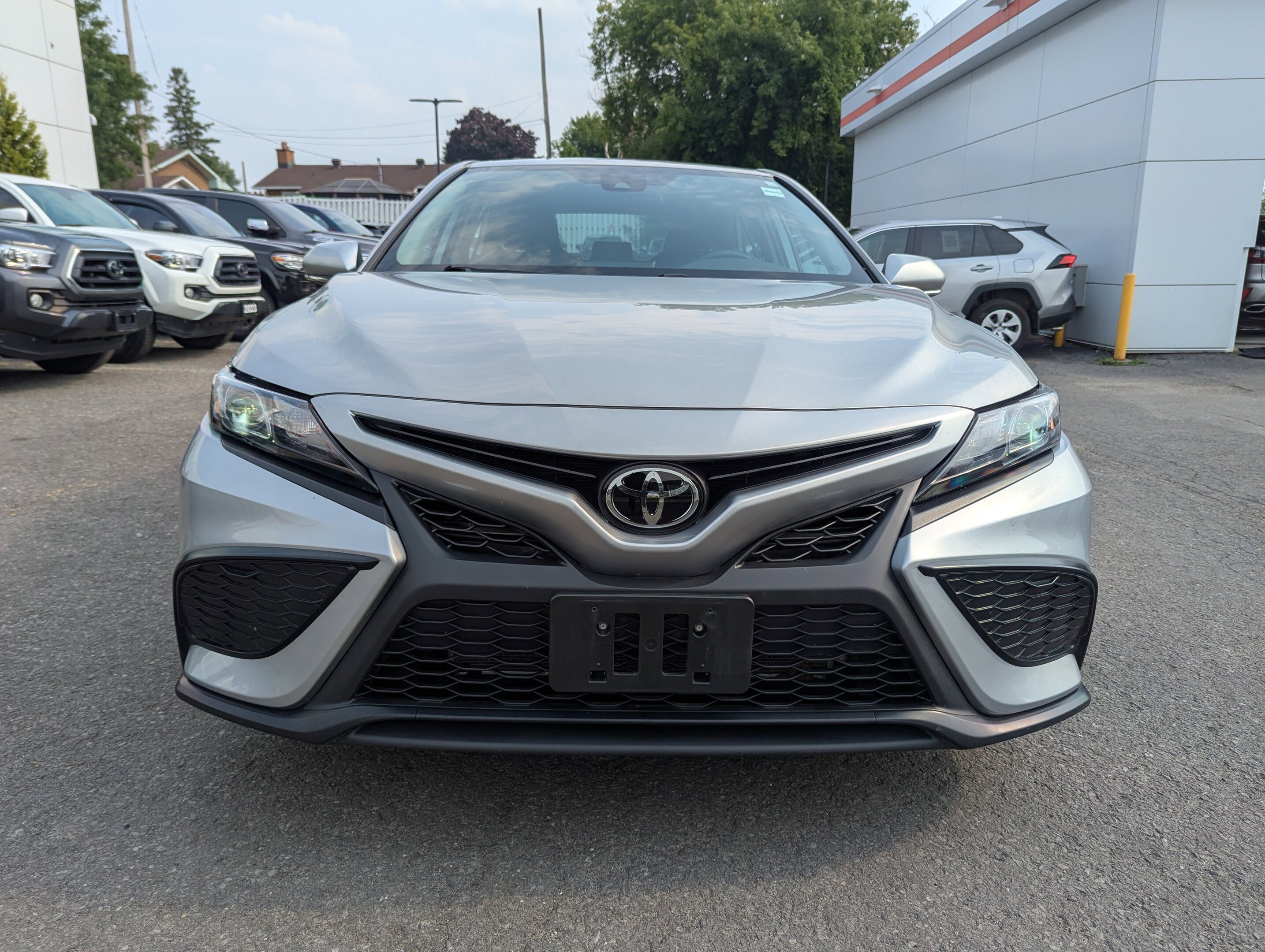 Toyota Camry 2023