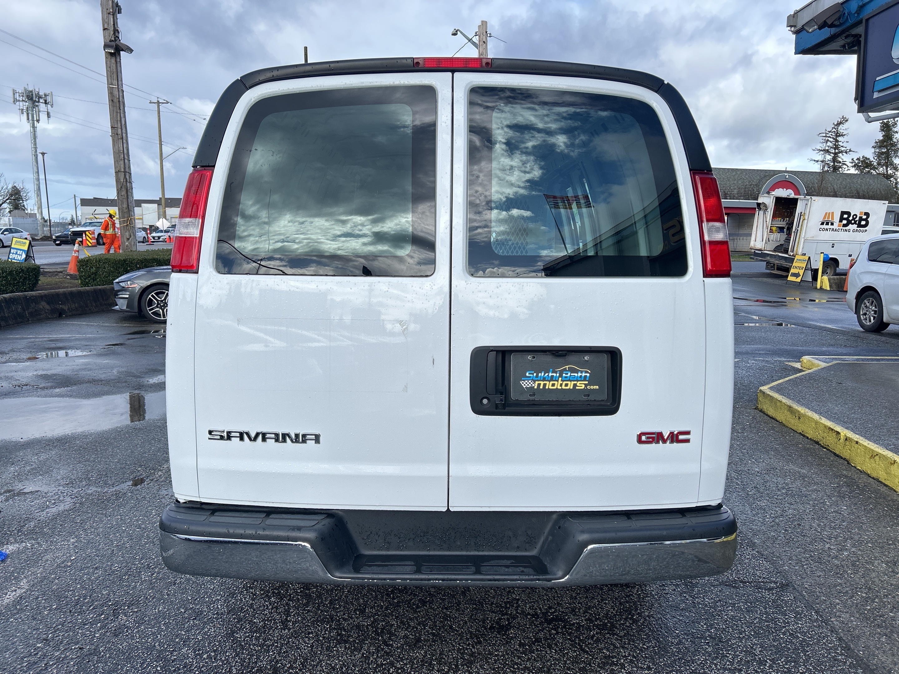GMC Savana 2021