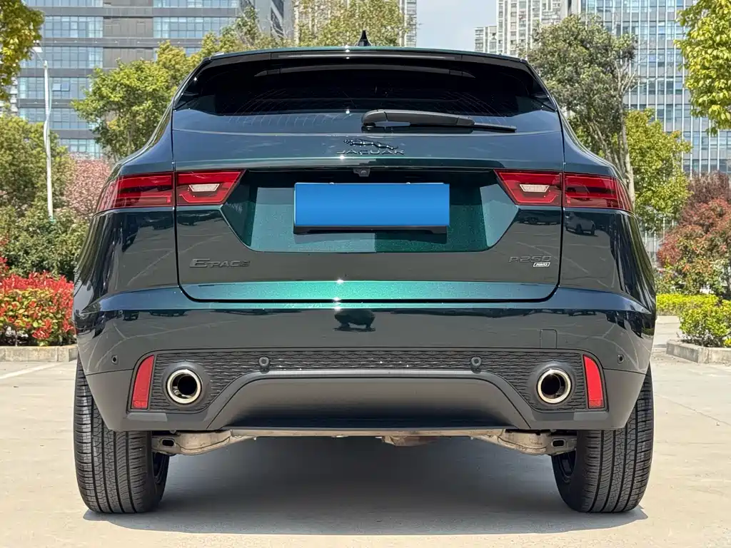 Jaguar E-Pace 2024