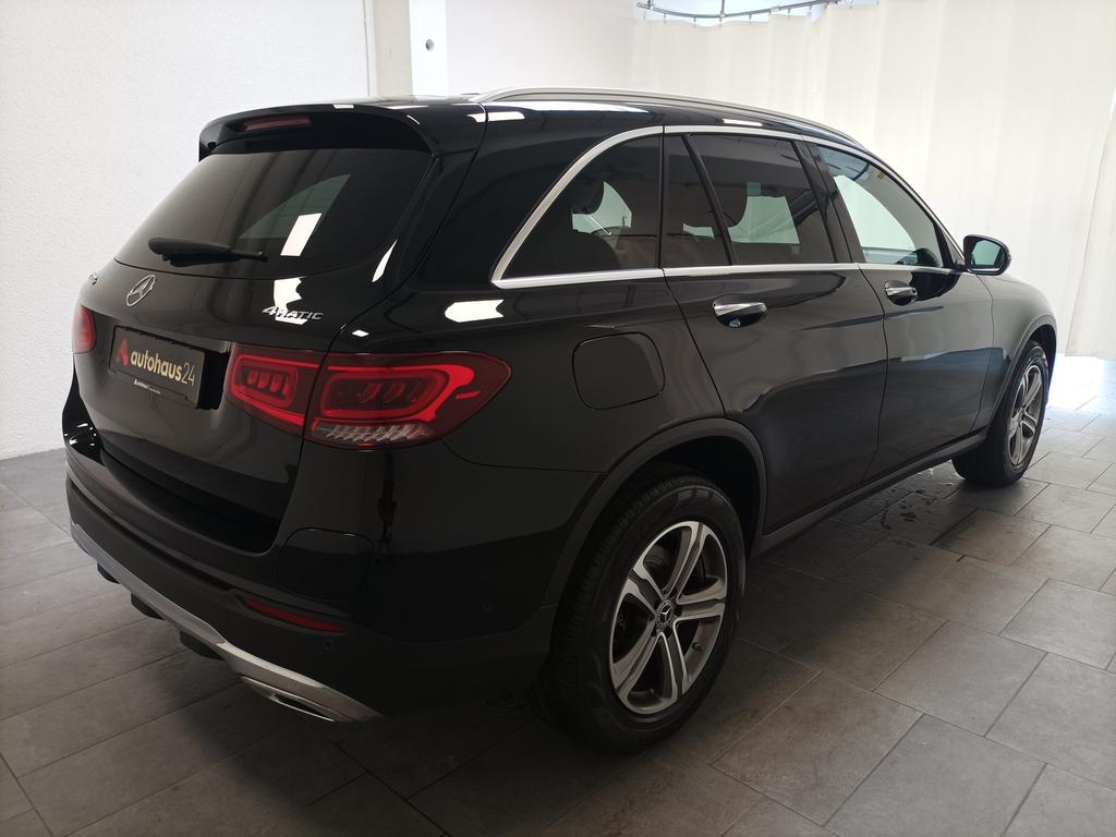 Mercedes-Benz GLC 300 2022