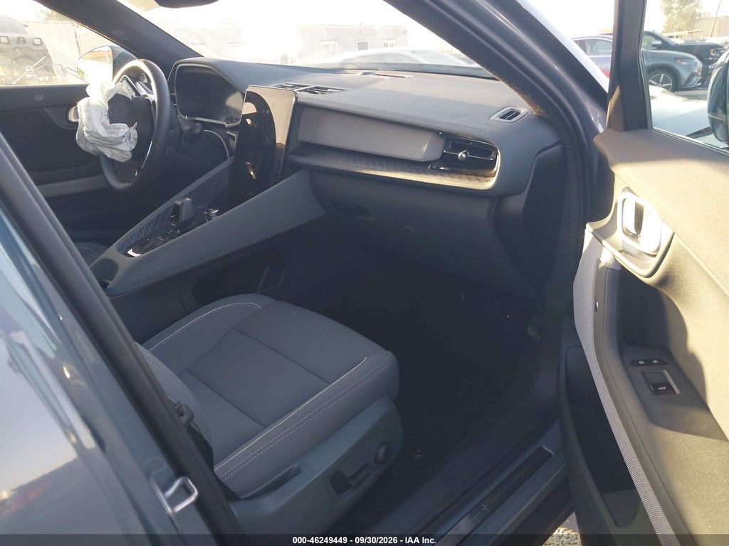 Polestar 2 2024