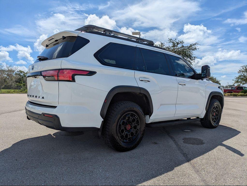 Toyota Sequoia 2023