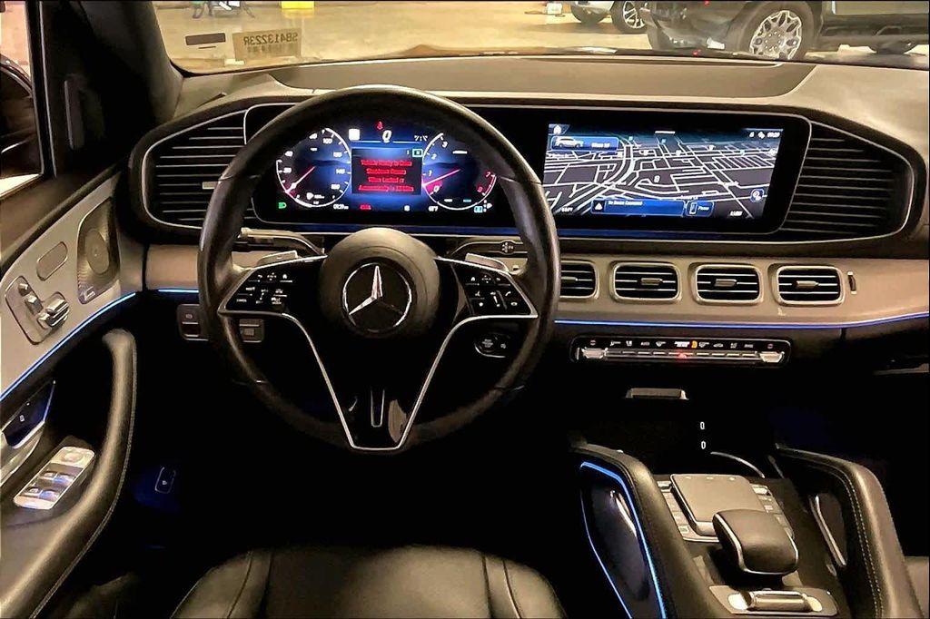 Mercedes-Benz GLS 450 2025
