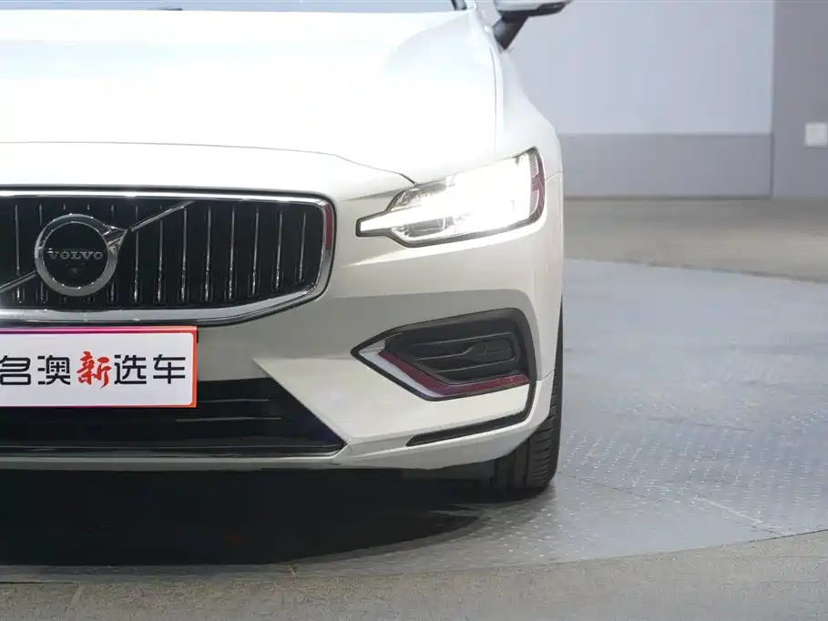 Volvo S60 2021