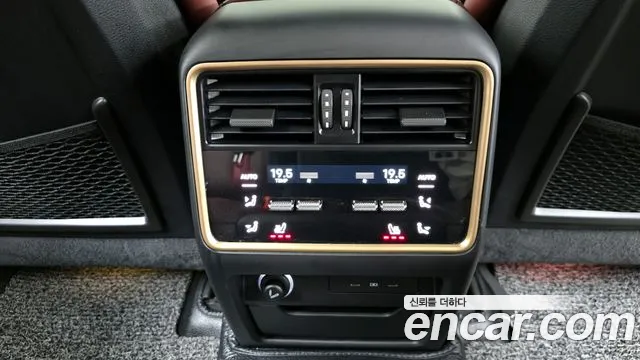 Porsche Cayenne 2023