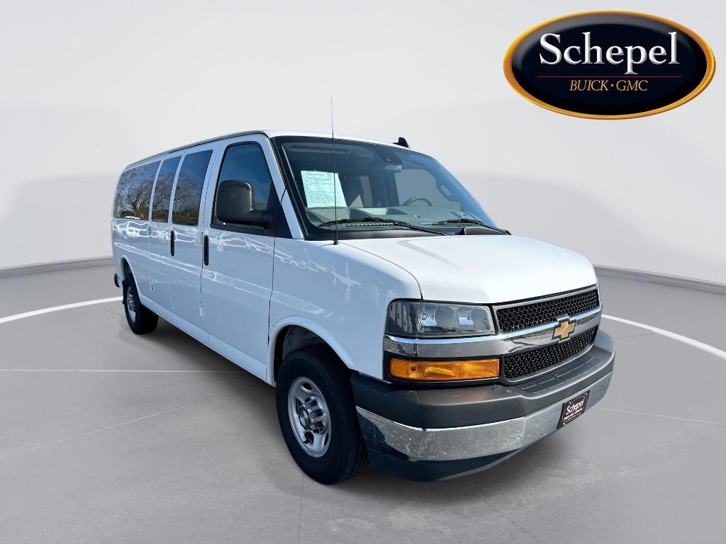 Chevrolet Express 2025
