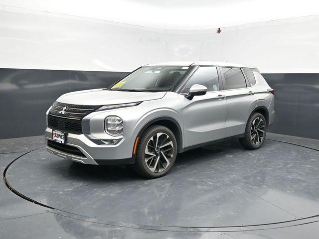 Mitsubishi Outlander 2024