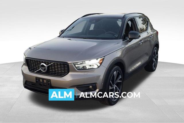 Volvo XC40 2022