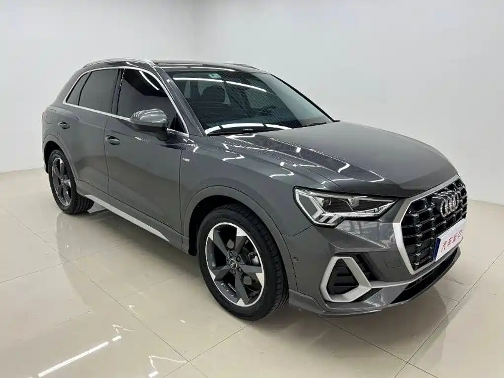 Audi Q3 2022