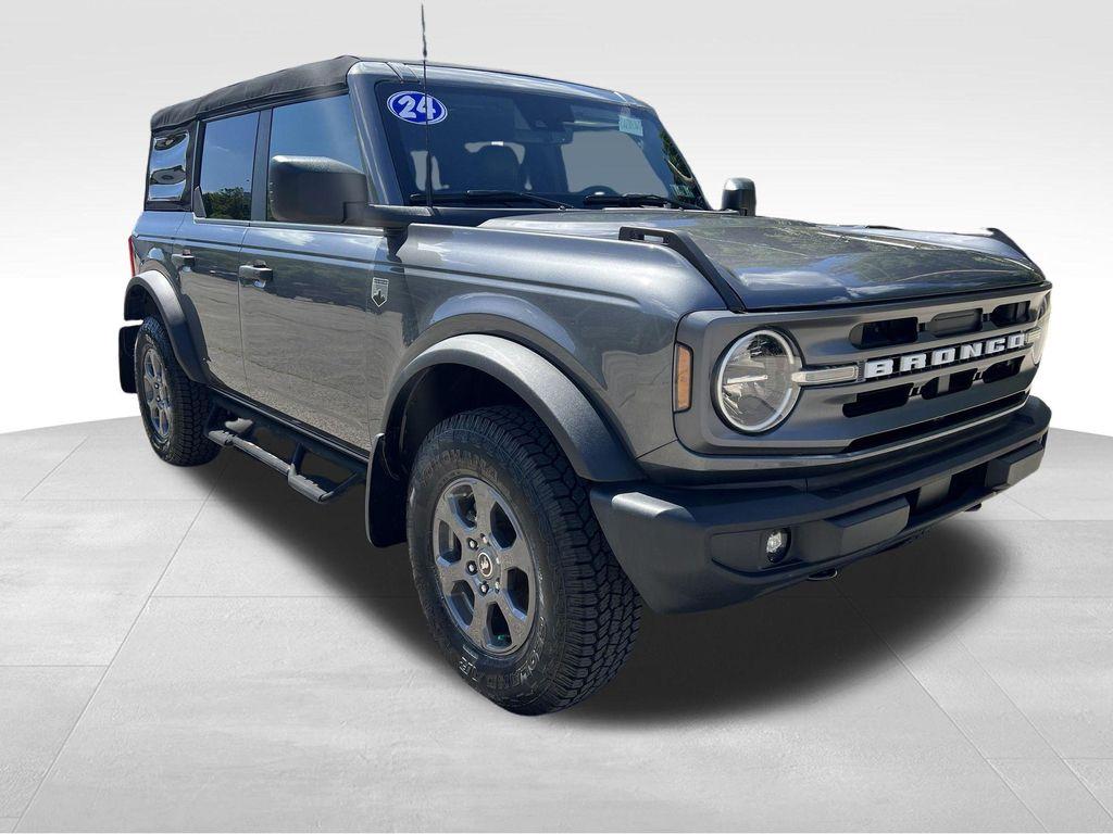 Ford Bronco 2024