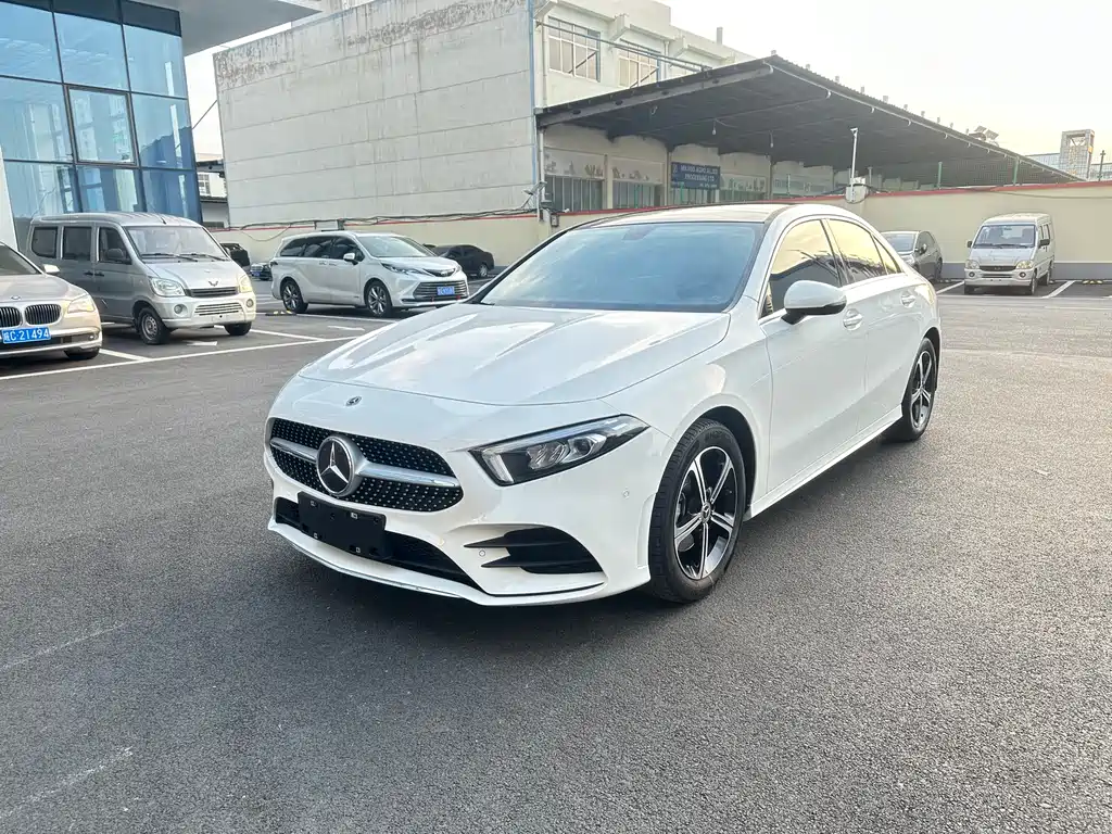 Mercedes-Benz A-Класс 2023
