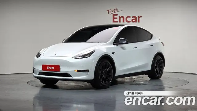 Tesla Model Y 2021