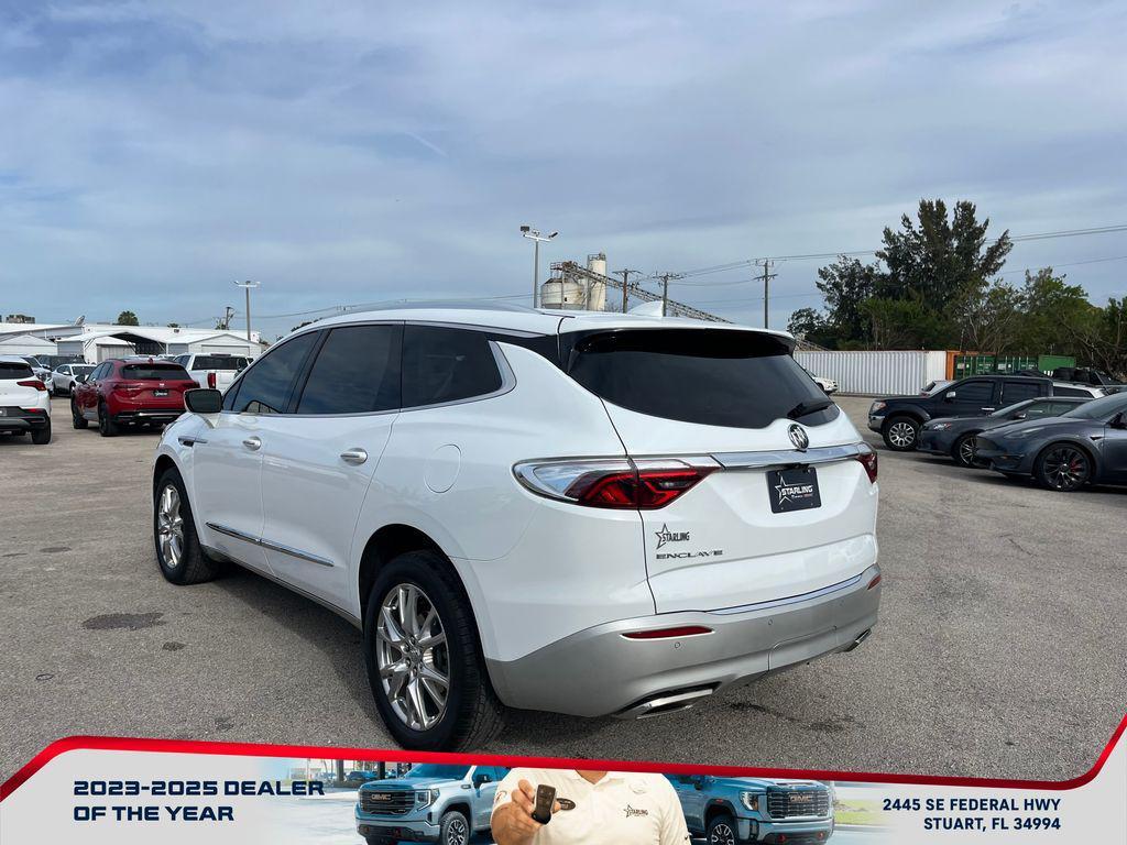Buick Enclave 2023