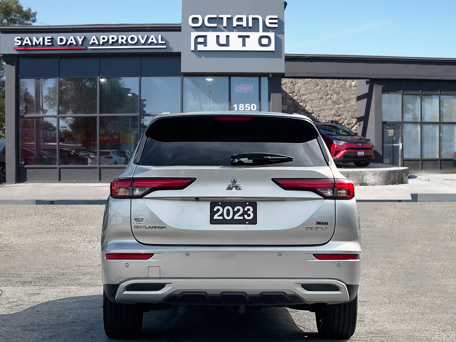 Mitsubishi Outlander 2023