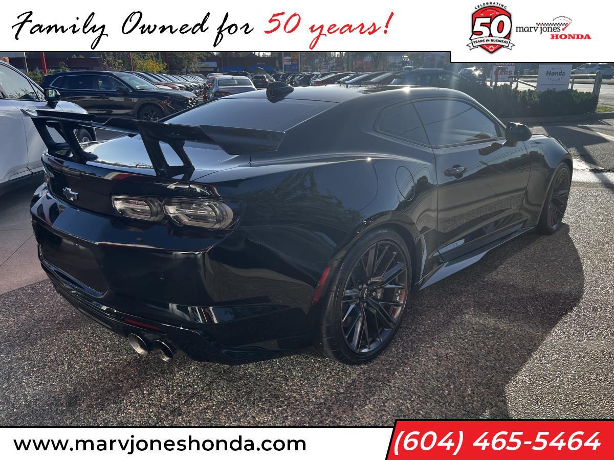 Chevrolet Camaro 2021