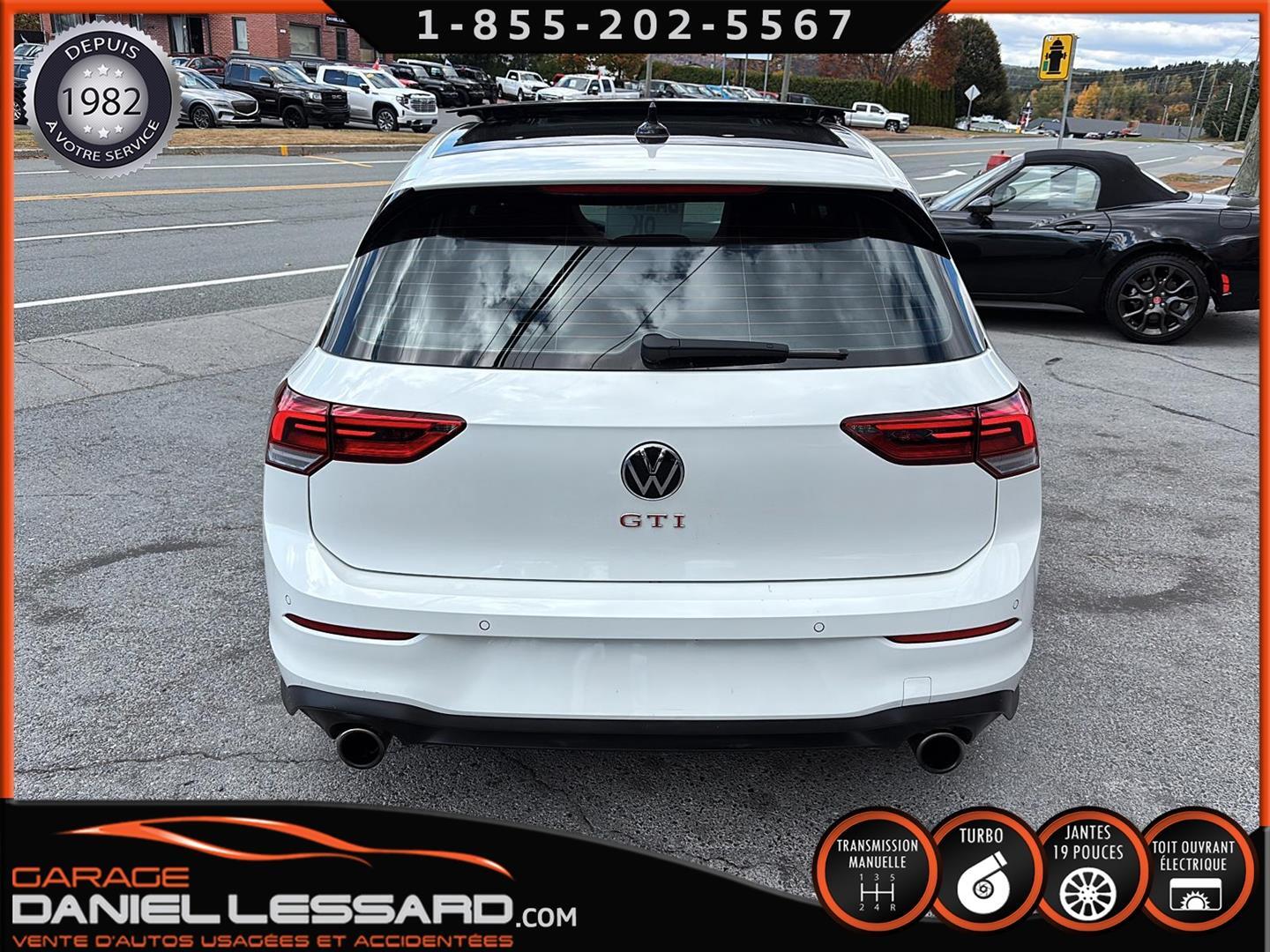 Volkswagen Golf GTI 2024