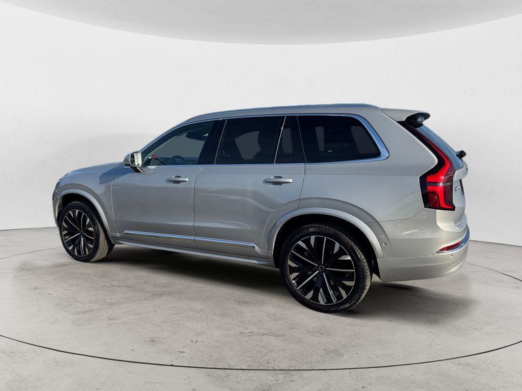 Volvo XC90 2025