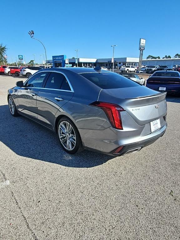 Cadillac CT4 2021